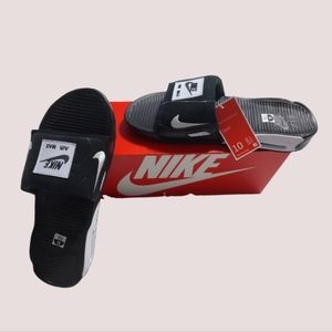 Nike Men's Air Max 90, Slide Sandals in Black/White, Size 10